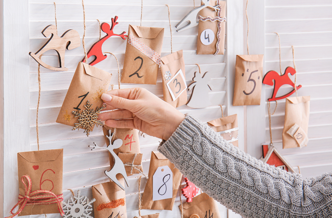 Mondo Llama Create Your Own Paper Mache Christmas Tree Kit