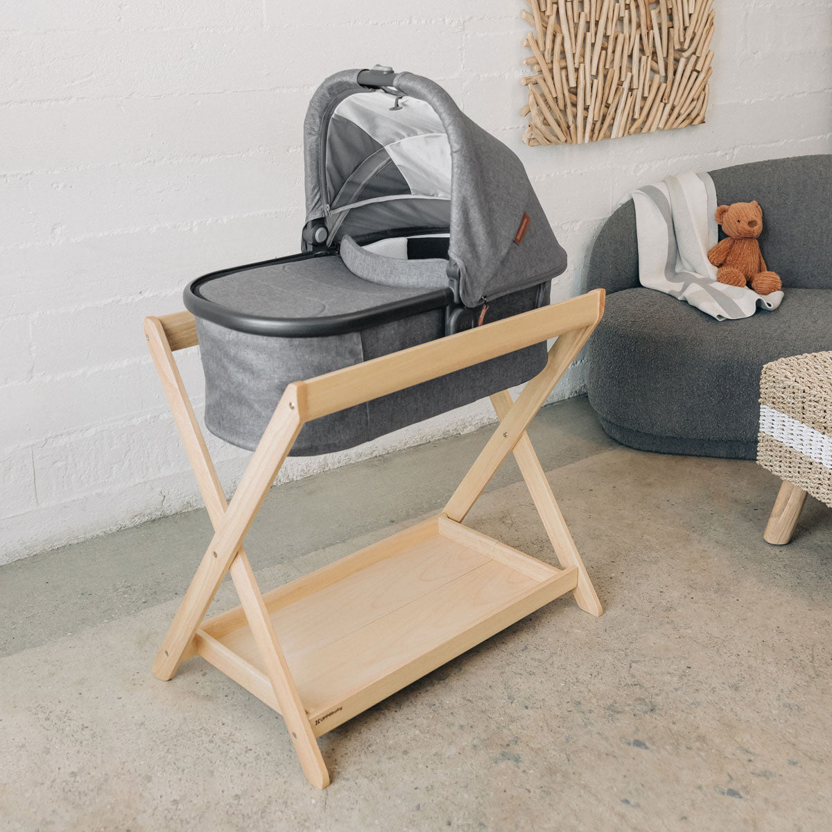 Bassinet attached to UPPAbaby New Bassinet Stand - Natural