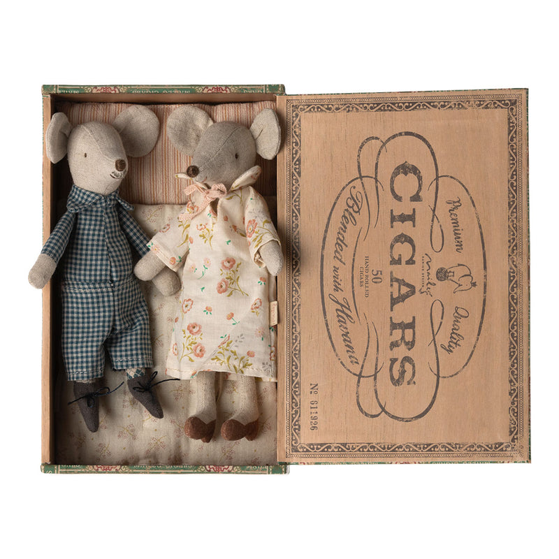 Maileg Grandma and Grandpa Mice in Cigarbox