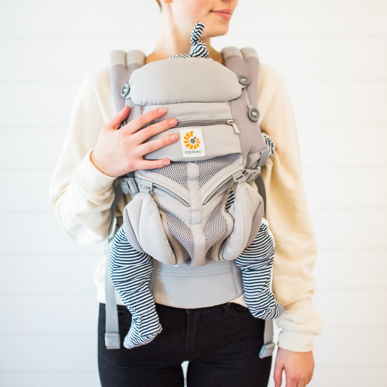 Ergobaby Omni 360 Cool Air Mesh Carrier | The Baby Cubby