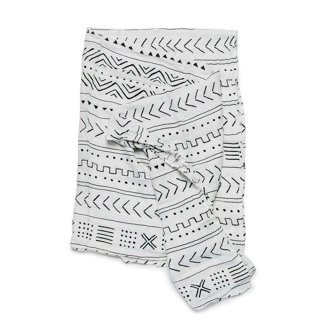 Black and white muslin swaddle hot sale