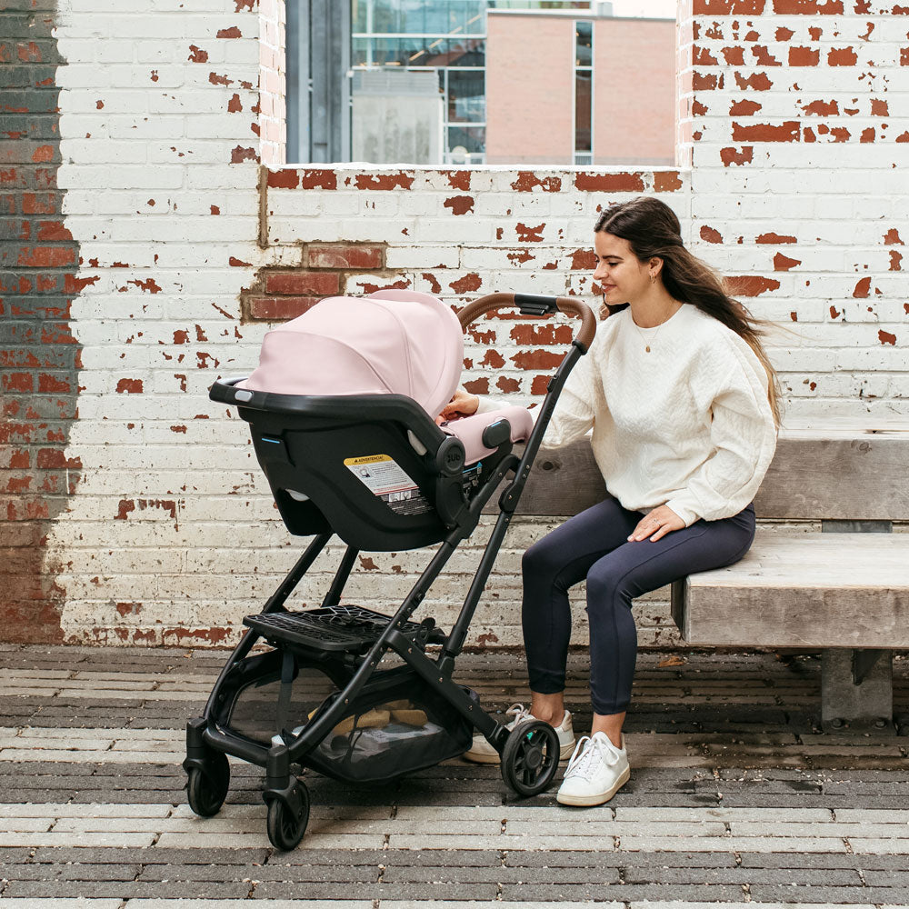 Uppababy mesa hotsell car seat red